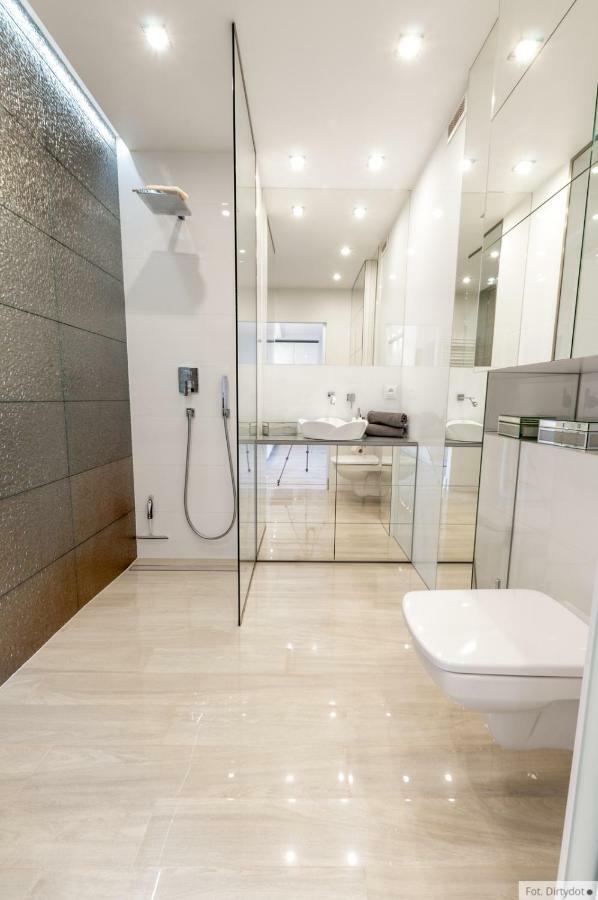 Apartments Prezydencki キェルツェ エクステリア 写真